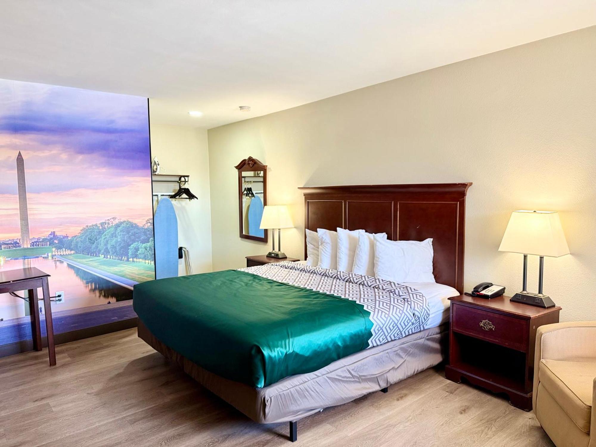 Governor House Inn Arlington/ฟอลส์เชิร์ช ภายนอก รูปภาพ